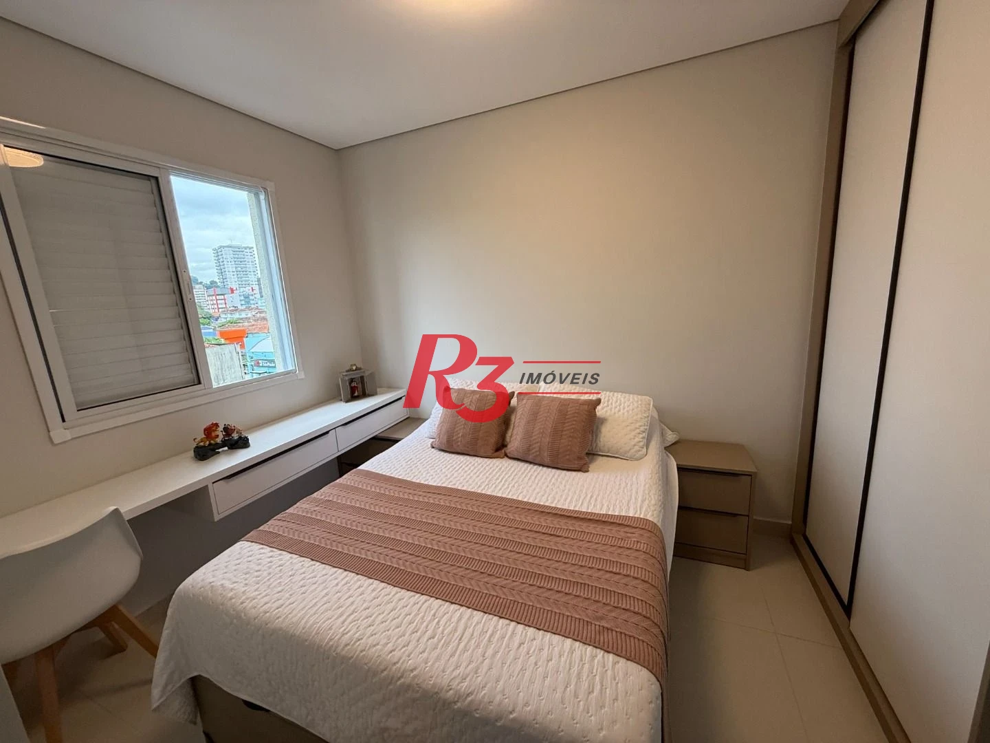Apartamento com 2 dormitórios à venda, 72 m² por R$ 845.000,00 - Campo Grande - Santos/SP