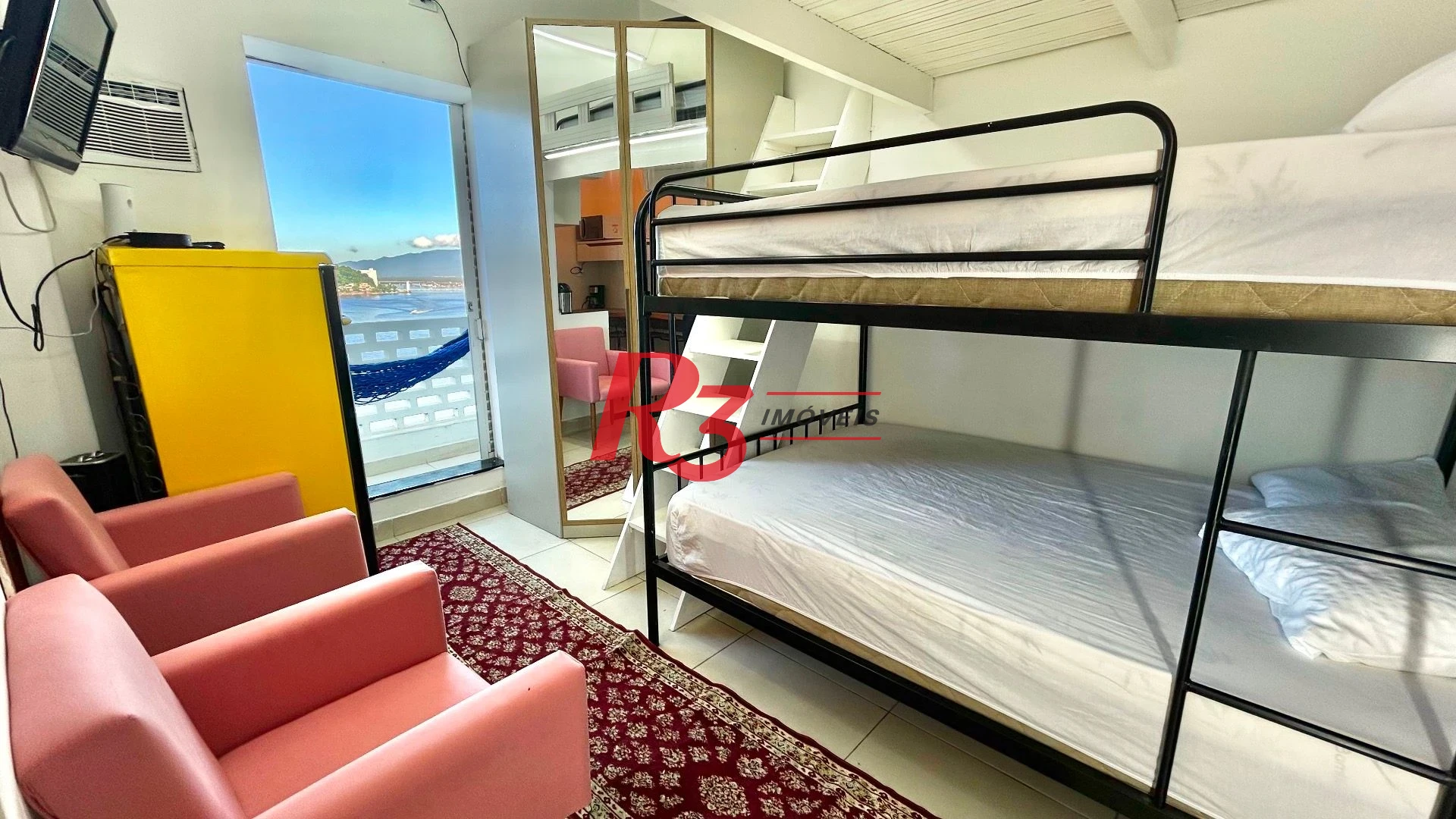Kitnet com 1 dormitório à venda, 30 m² por R$ 320.000,00 - Itararé - São Vicente/SP