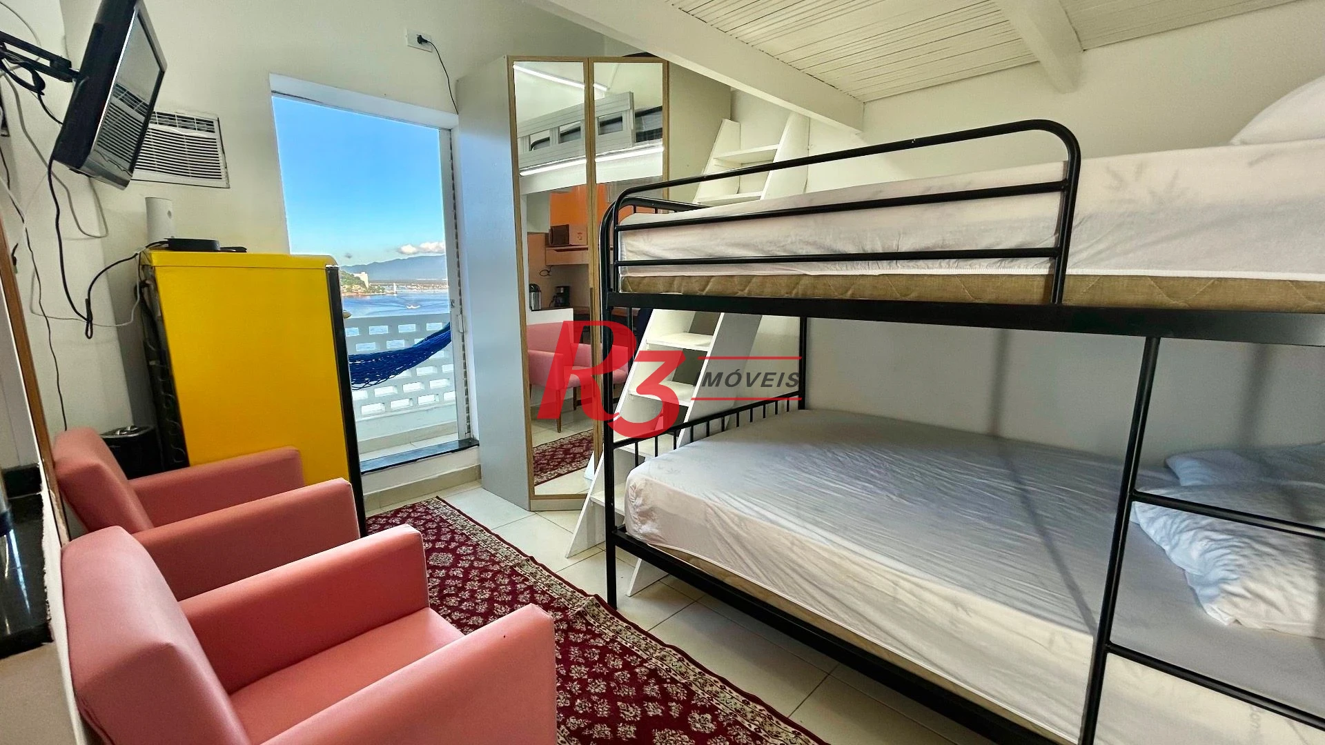 Kitnet com 1 dormitório à venda, 30 m² por R$ 320.000,00 - Itararé - São Vicente/SP