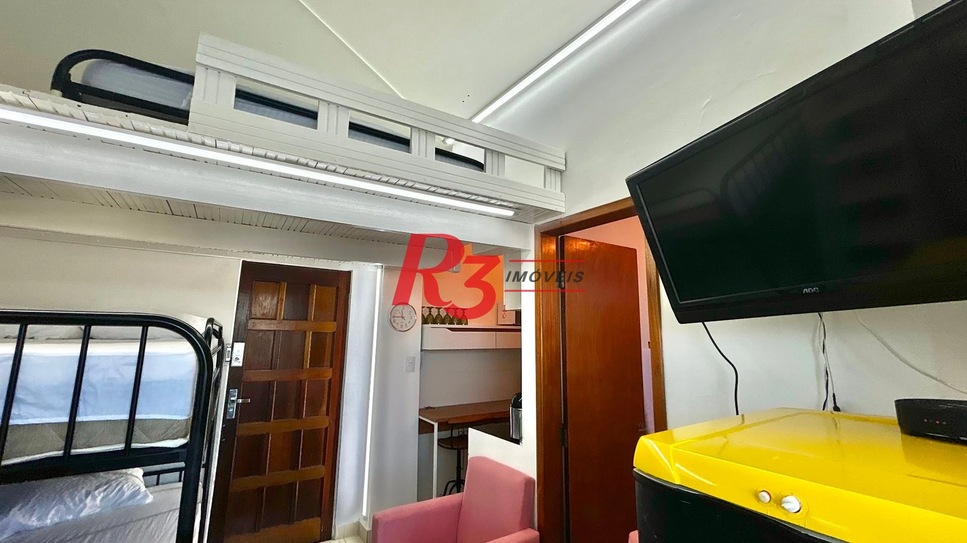 Kitnet com 1 dormitório à venda, 30 m² por R$ 320.000,00 - Itararé - São Vicente/SP