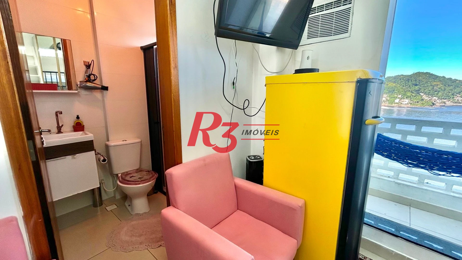Kitnet com 1 dormitório à venda, 30 m² por R$ 320.000,00 - Itararé - São Vicente/SP