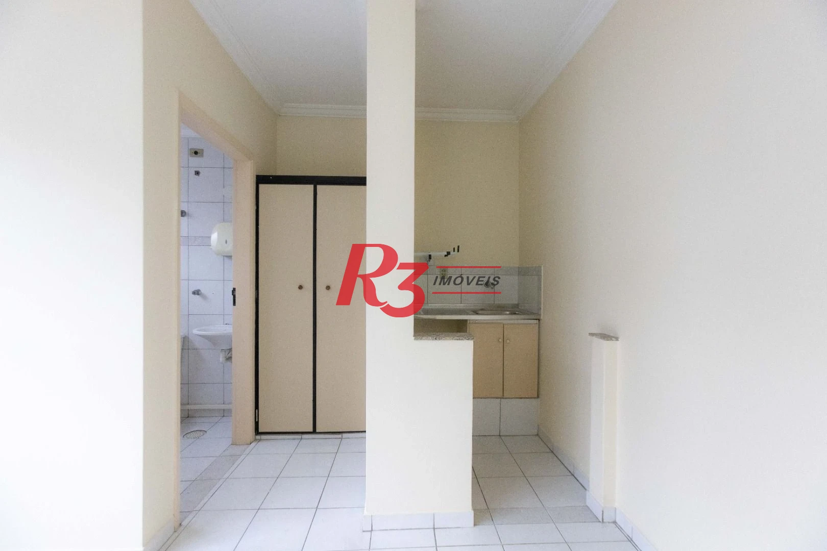 Sala à venda, 65 m² por R$ 300.000,00 - Vila Matias - Santos/SP