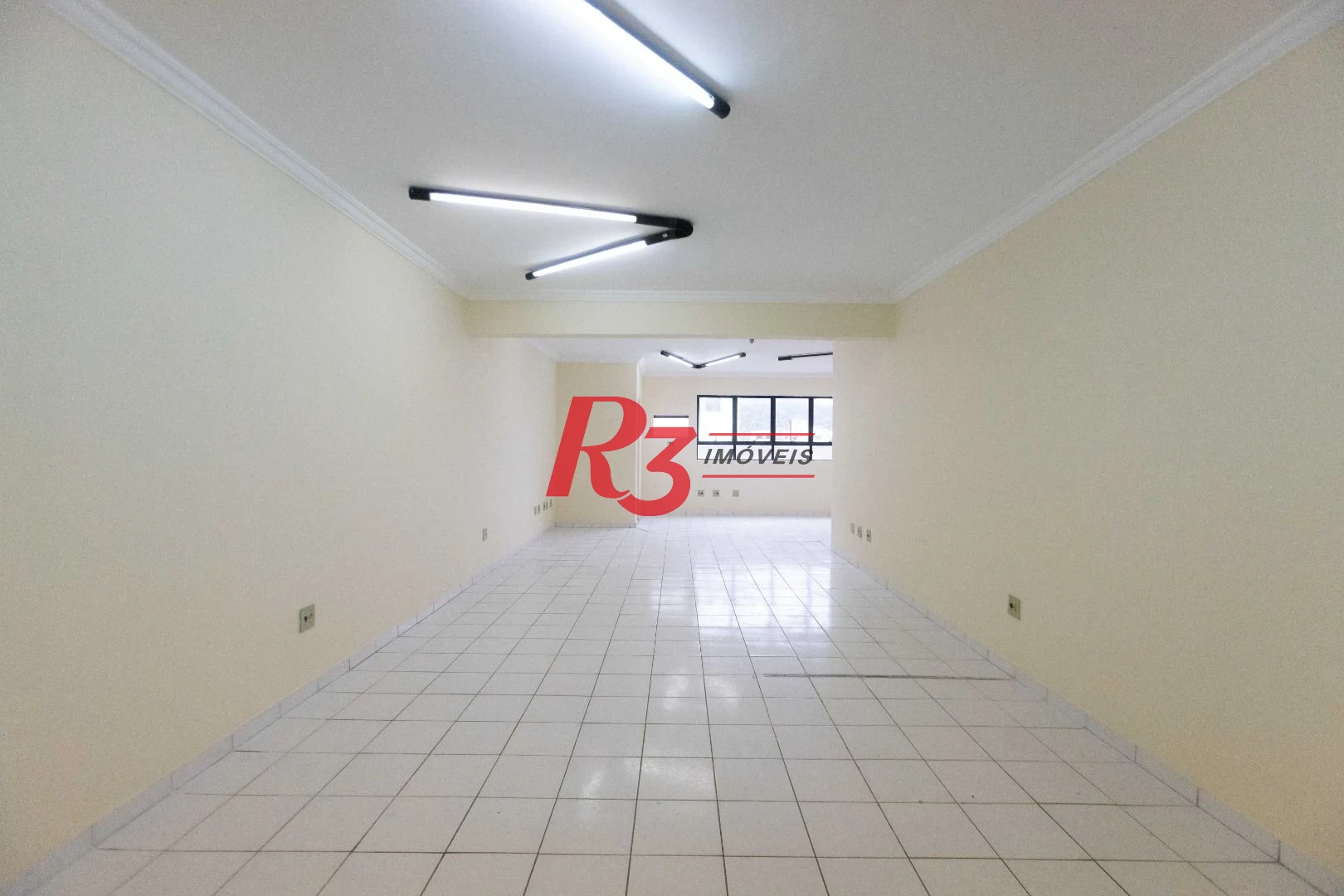 Sala à venda, 65 m² por R$ 300.000,00 - Vila Matias - Santos/SP