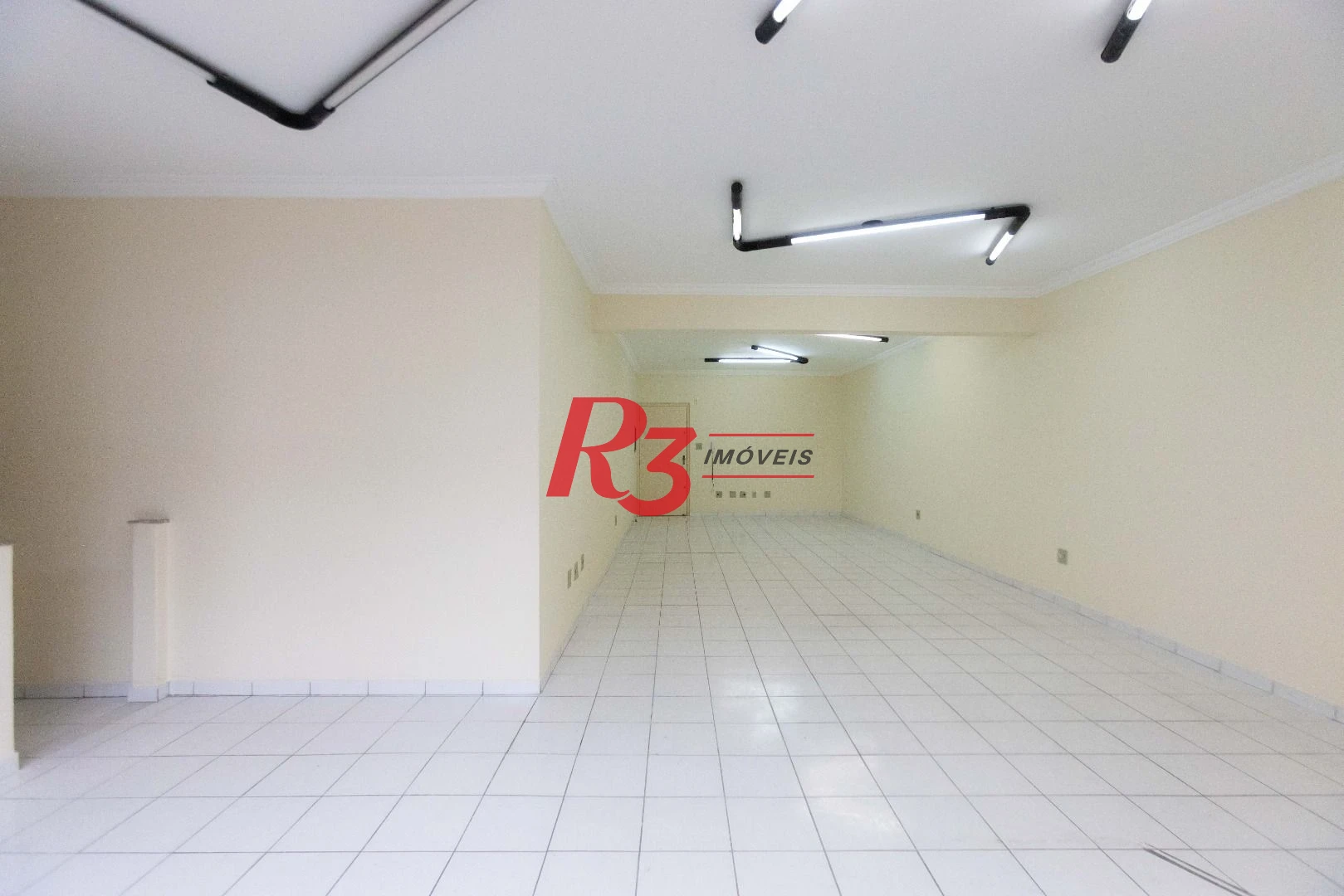 Sala à venda, 65 m² por R$ 300.000,00 - Vila Matias - Santos/SP