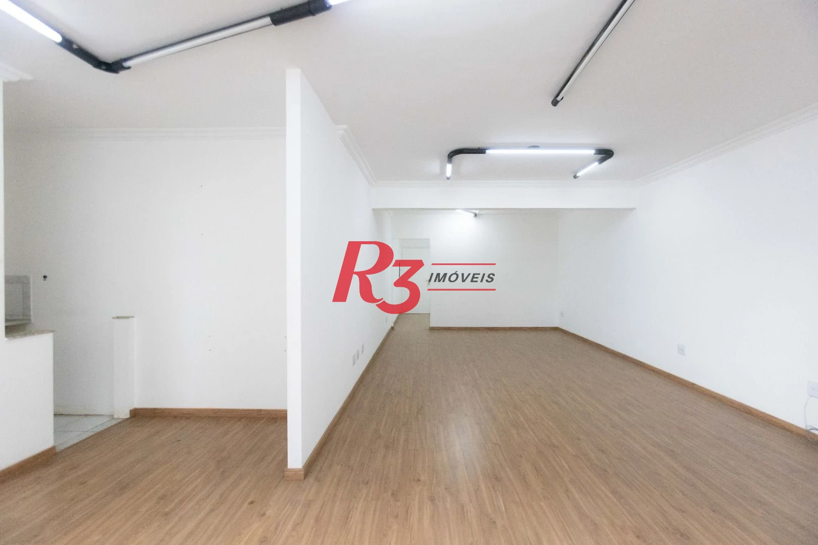 Sala à venda, 65 m² por R$ 300.000,00 - Vila Matias - Santos/SP