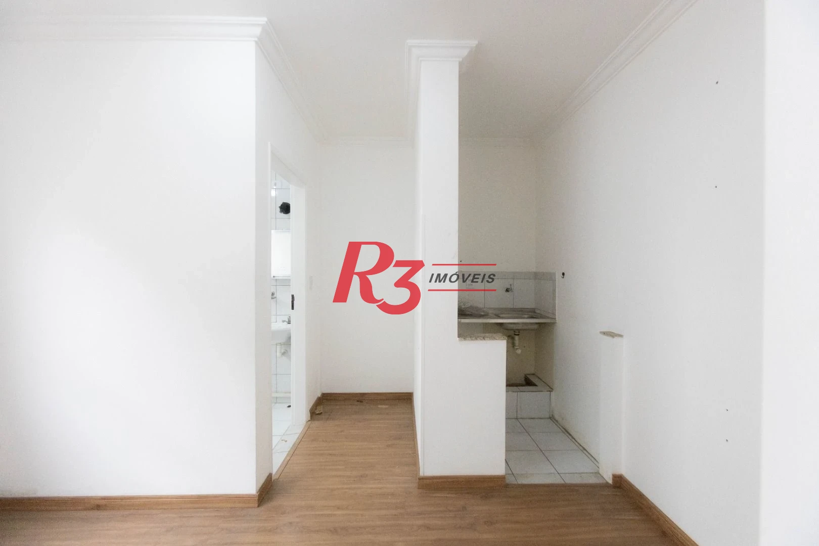 Sala à venda, 65 m² por R$ 300.000,00 - Vila Matias - Santos/SP