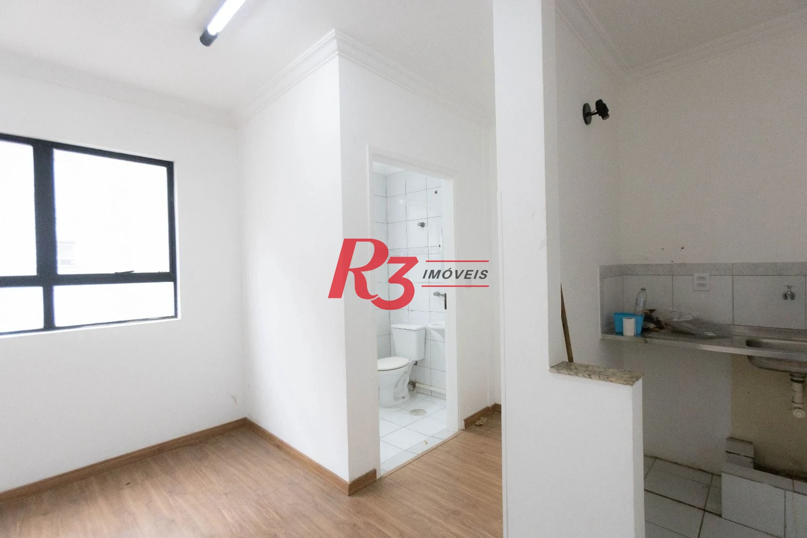 Sala à venda, 65 m² por R$ 300.000,00 - Vila Matias - Santos/SP