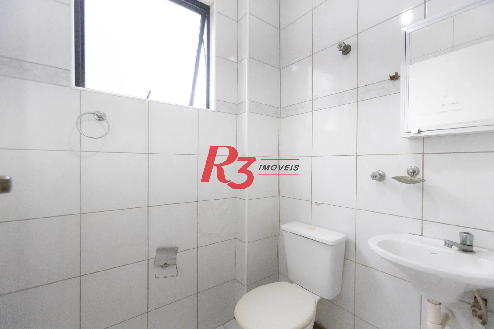 Sala à venda, 65 m² por R$ 300.000,00 - Vila Matias - Santos/SP