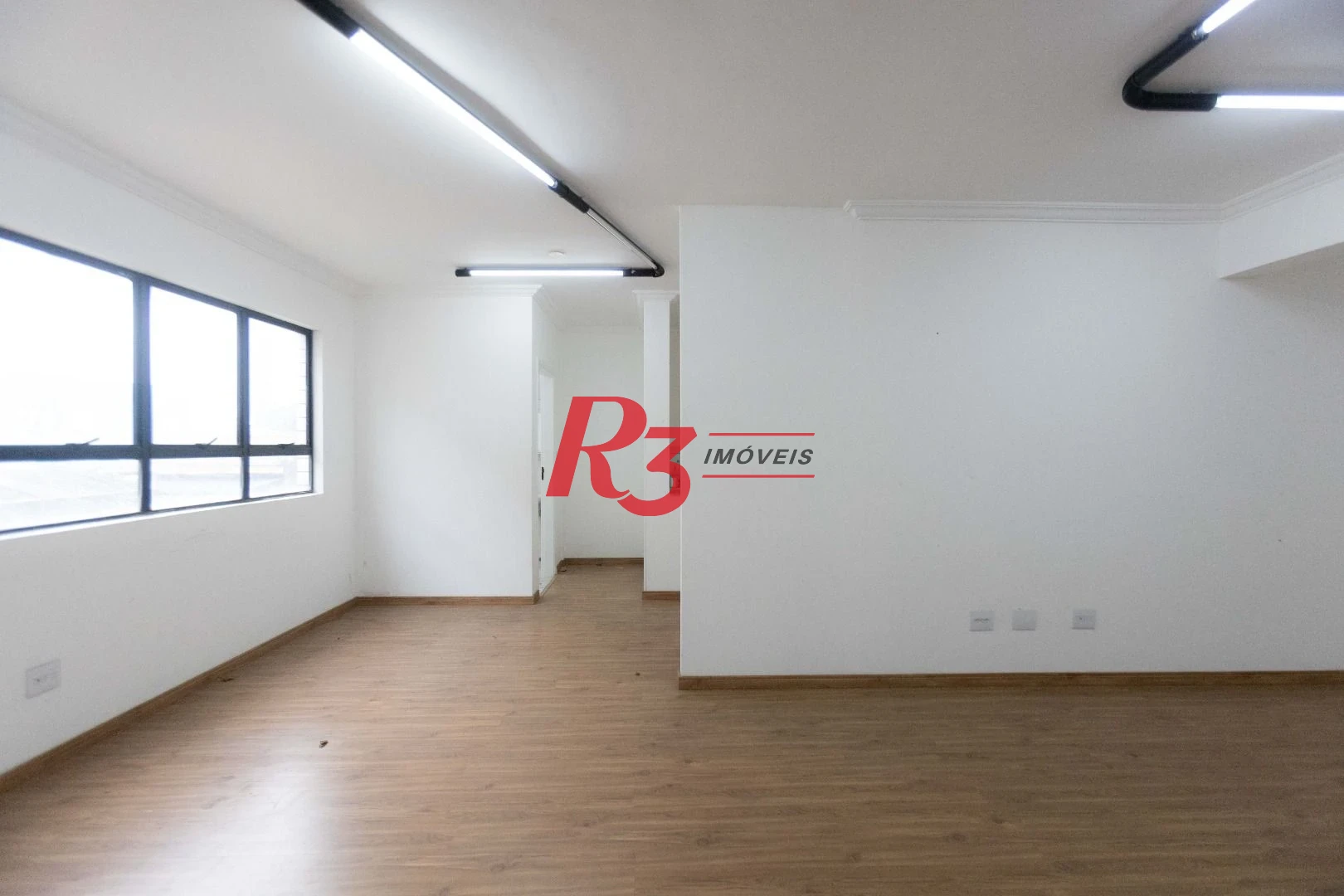 Sala à venda, 65 m² por R$ 300.000,00 - Vila Matias - Santos/SP