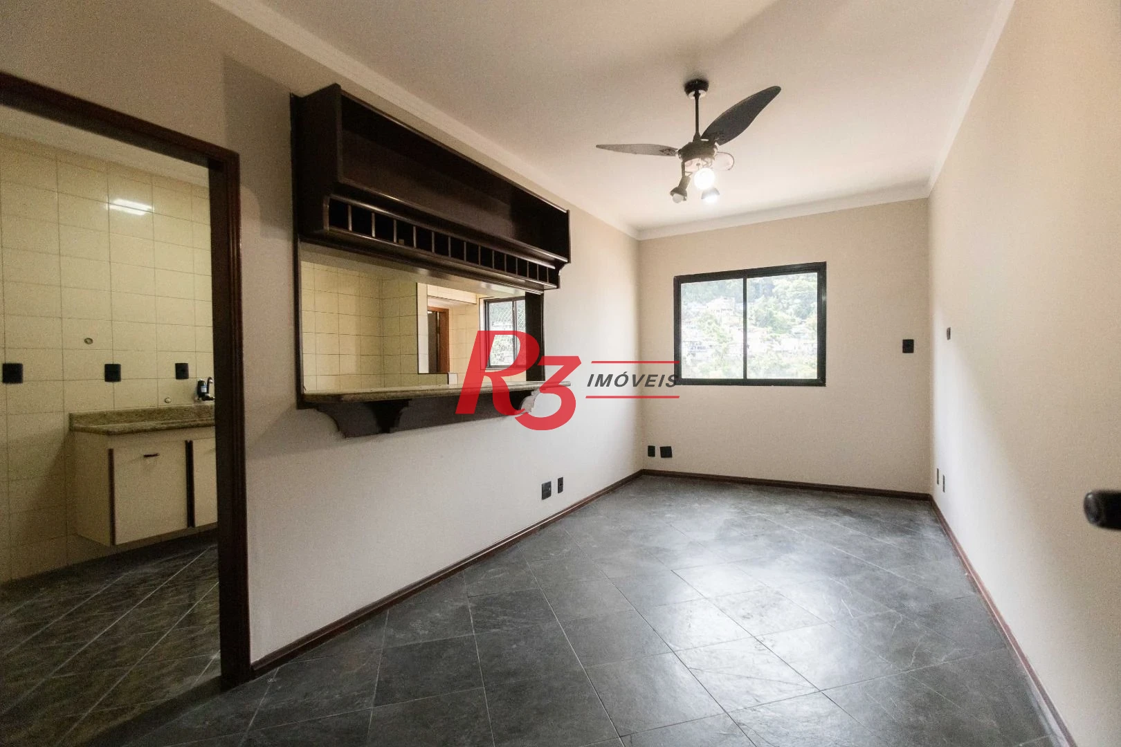 Apartamento com 2 dormitórios para alugar, 86 m² por R$ 3.690,00/mês - Marapé - Santos/SP