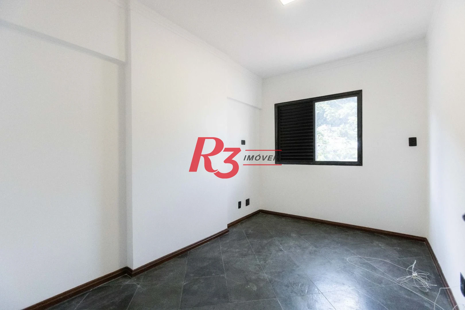 Apartamento com 2 dormitórios para alugar, 86 m² por R$ 3.690,00/mês - Marapé - Santos/SP