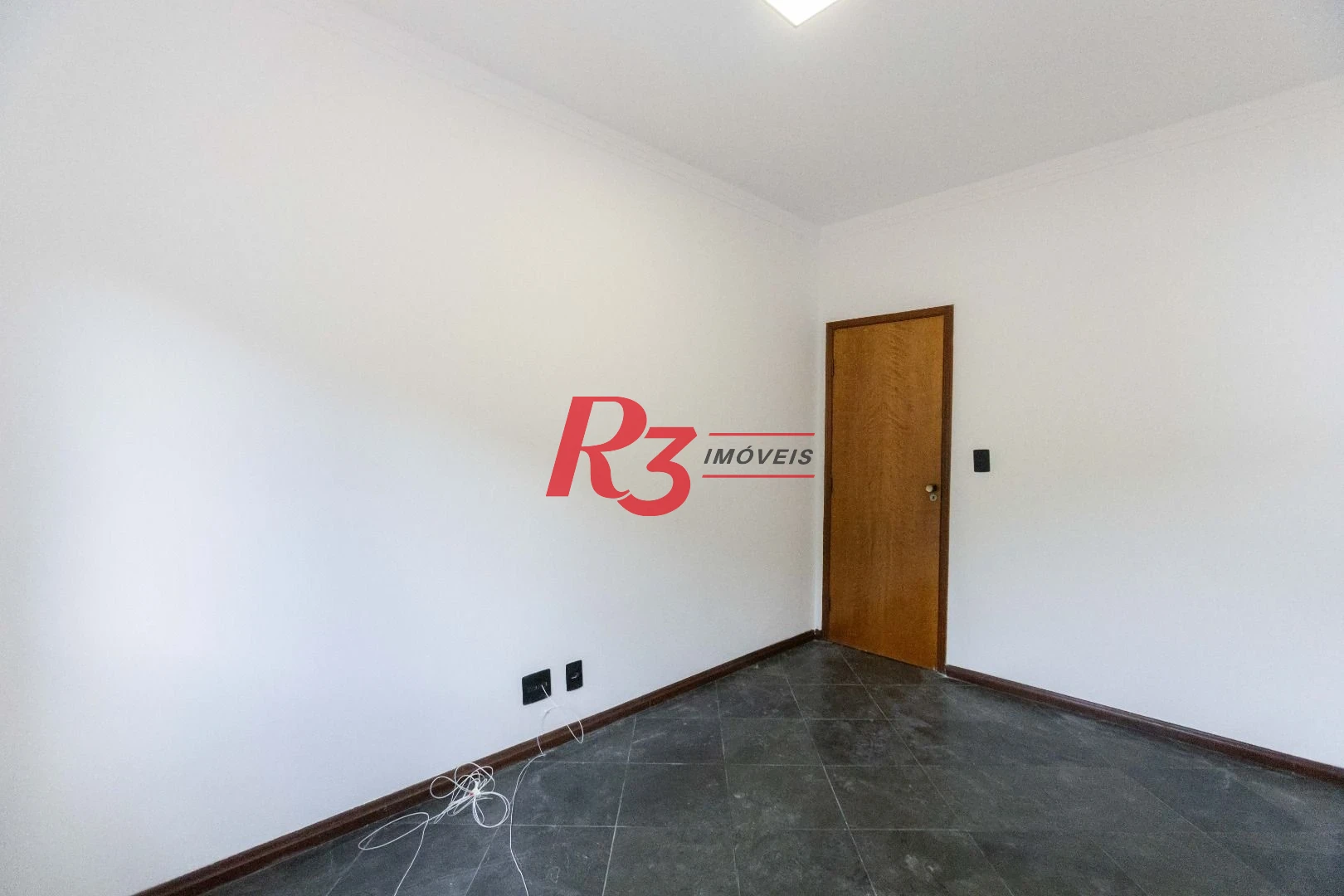 Apartamento com 2 dormitórios para alugar, 86 m² por R$ 3.690,00/mês - Marapé - Santos/SP