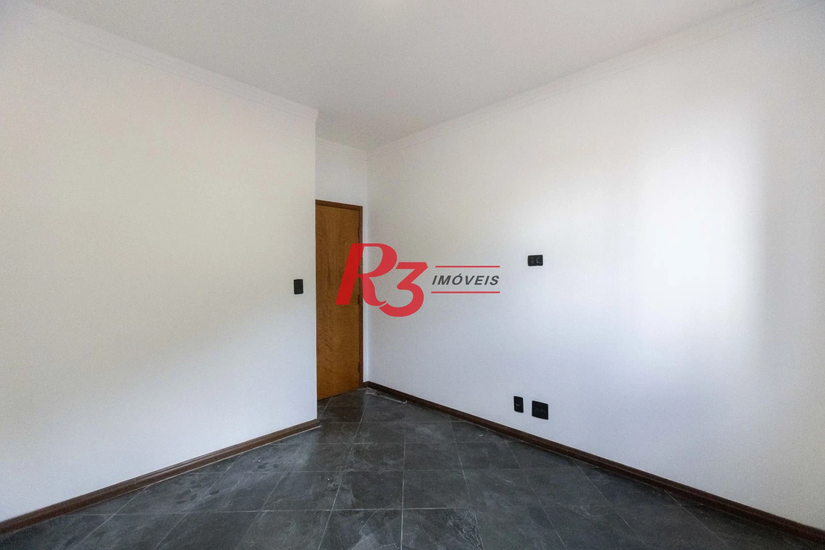 Apartamento com 2 dormitórios para alugar, 86 m² por R$ 3.690,00/mês - Marapé - Santos/SP