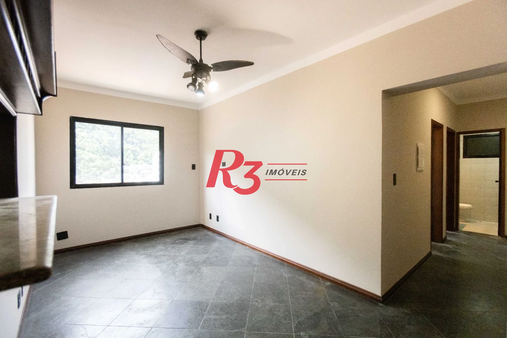 Apartamento com 2 dormitórios para alugar, 86 m² por R$ 3.690,00/mês - Marapé - Santos/SP