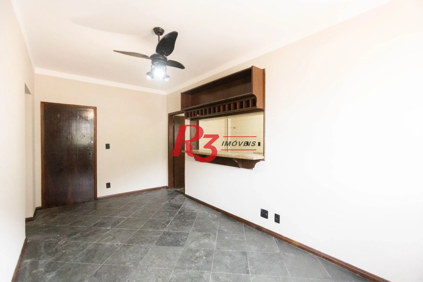 Apartamento com 2 dormitórios para alugar, 86 m² por R$ 3.690,00/mês - Marapé - Santos/SP