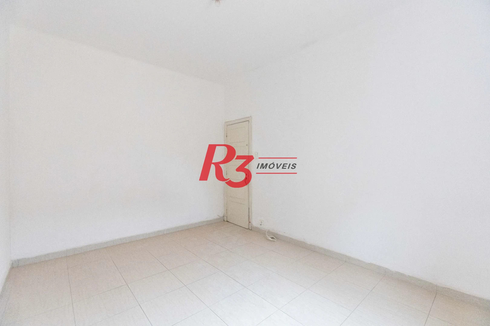 Apartamento com 2 dormitórios à venda, 70 m² por R$ 320.000,00 - Macuco - Santos/SP