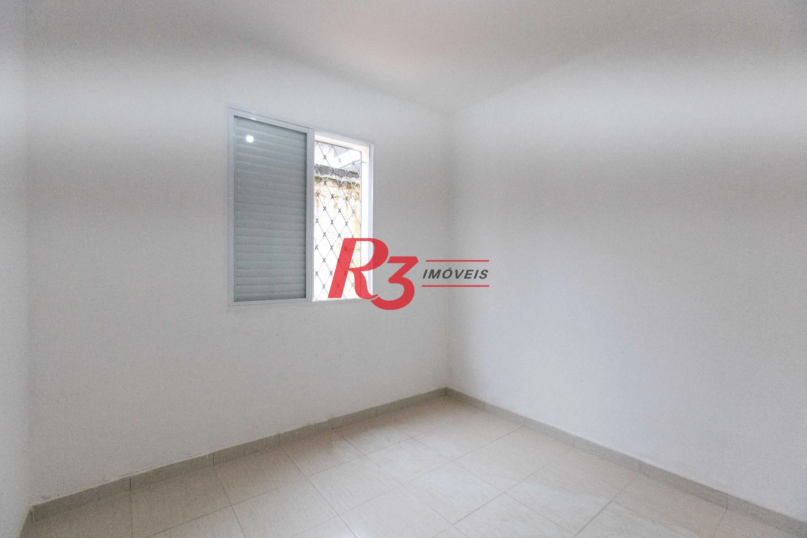 Apartamento com 2 dormitórios à venda, 70 m² por R$ 320.000,00 - Macuco - Santos/SP