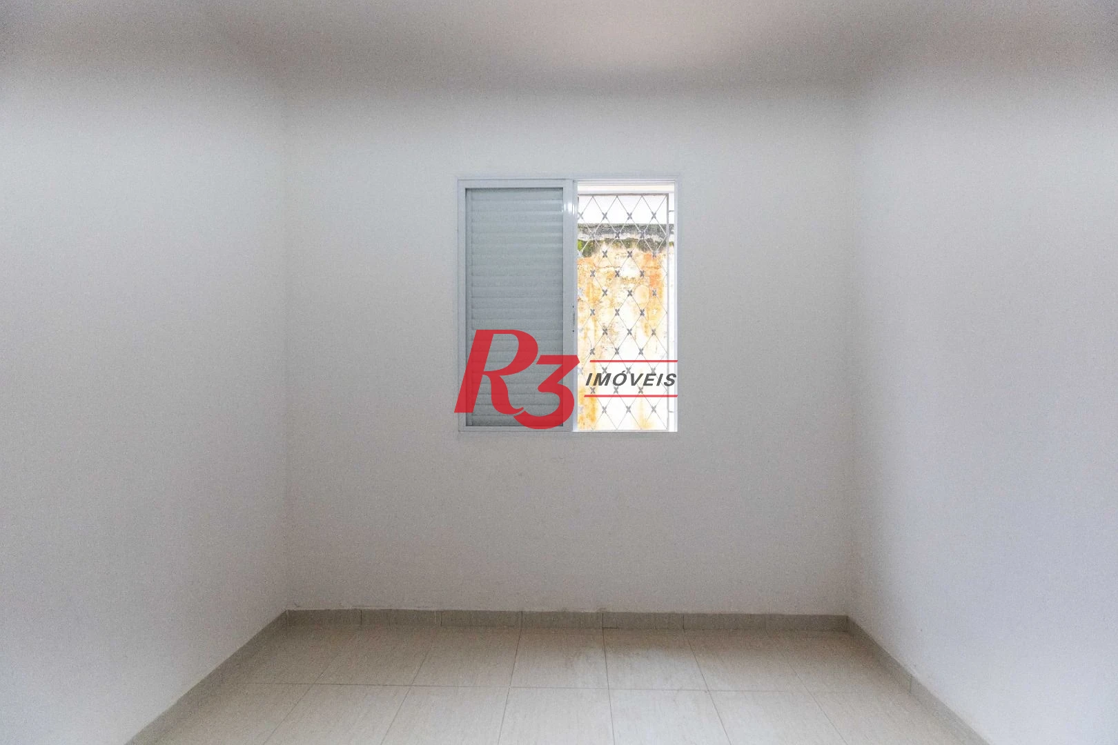 Apartamento com 2 dormitórios à venda, 70 m² por R$ 320.000,00 - Macuco - Santos/SP