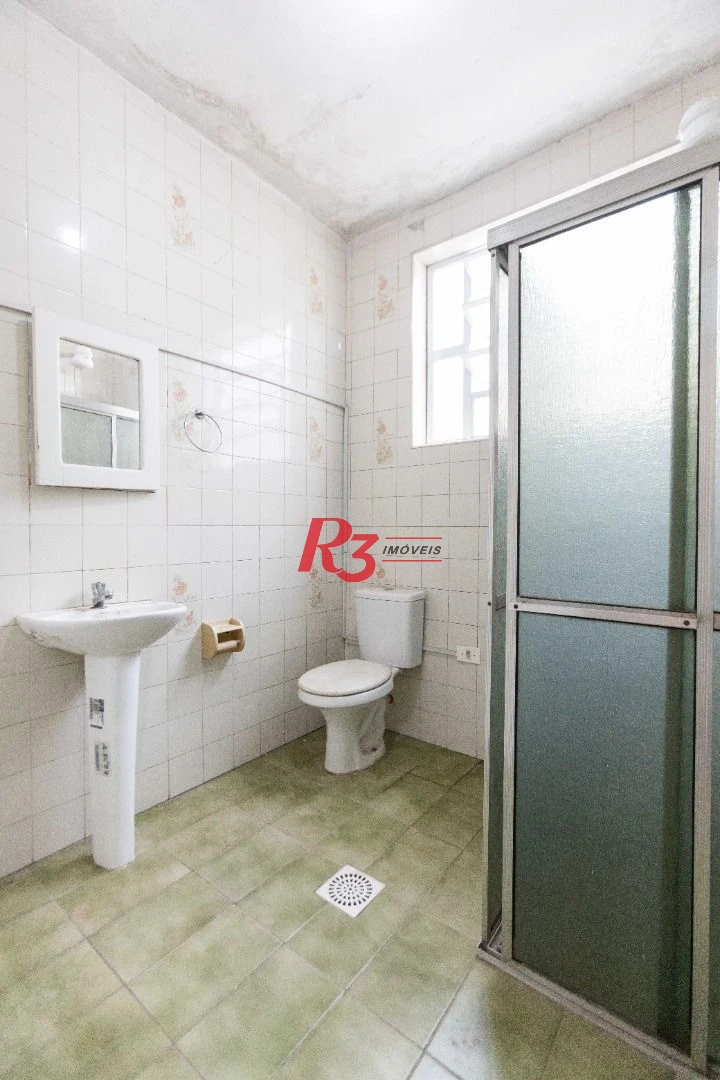 Apartamento com 2 dormitórios à venda, 70 m² por R$ 320.000,00 - Macuco - Santos/SP