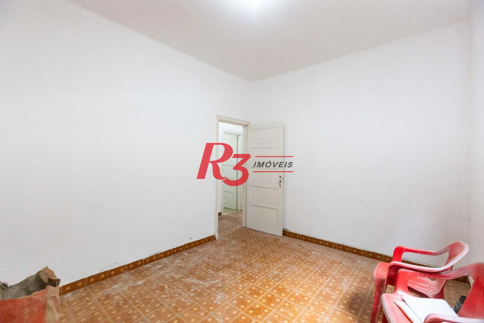 Apartamento com 2 dormitórios à venda, 70 m² por R$ 320.000,00 - Macuco - Santos/SP