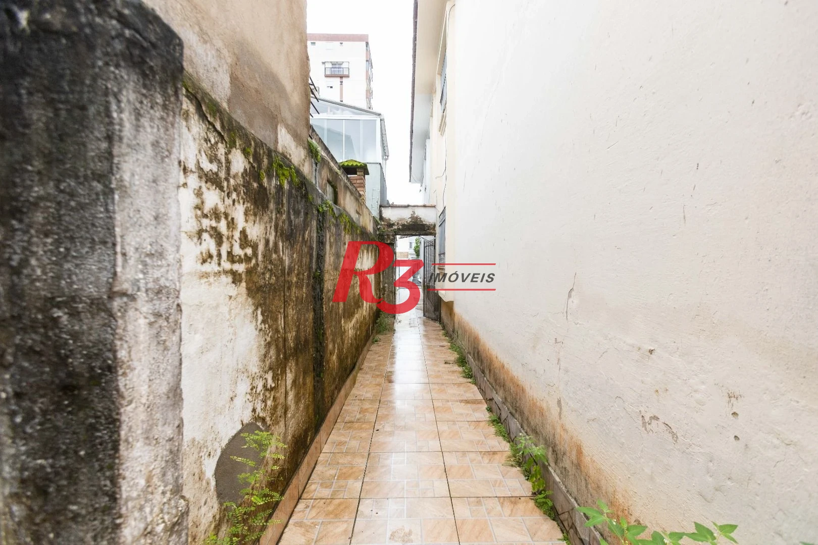 Apartamento com 2 dormitórios à venda, 70 m² por R$ 320.000,00 - Macuco - Santos/SP