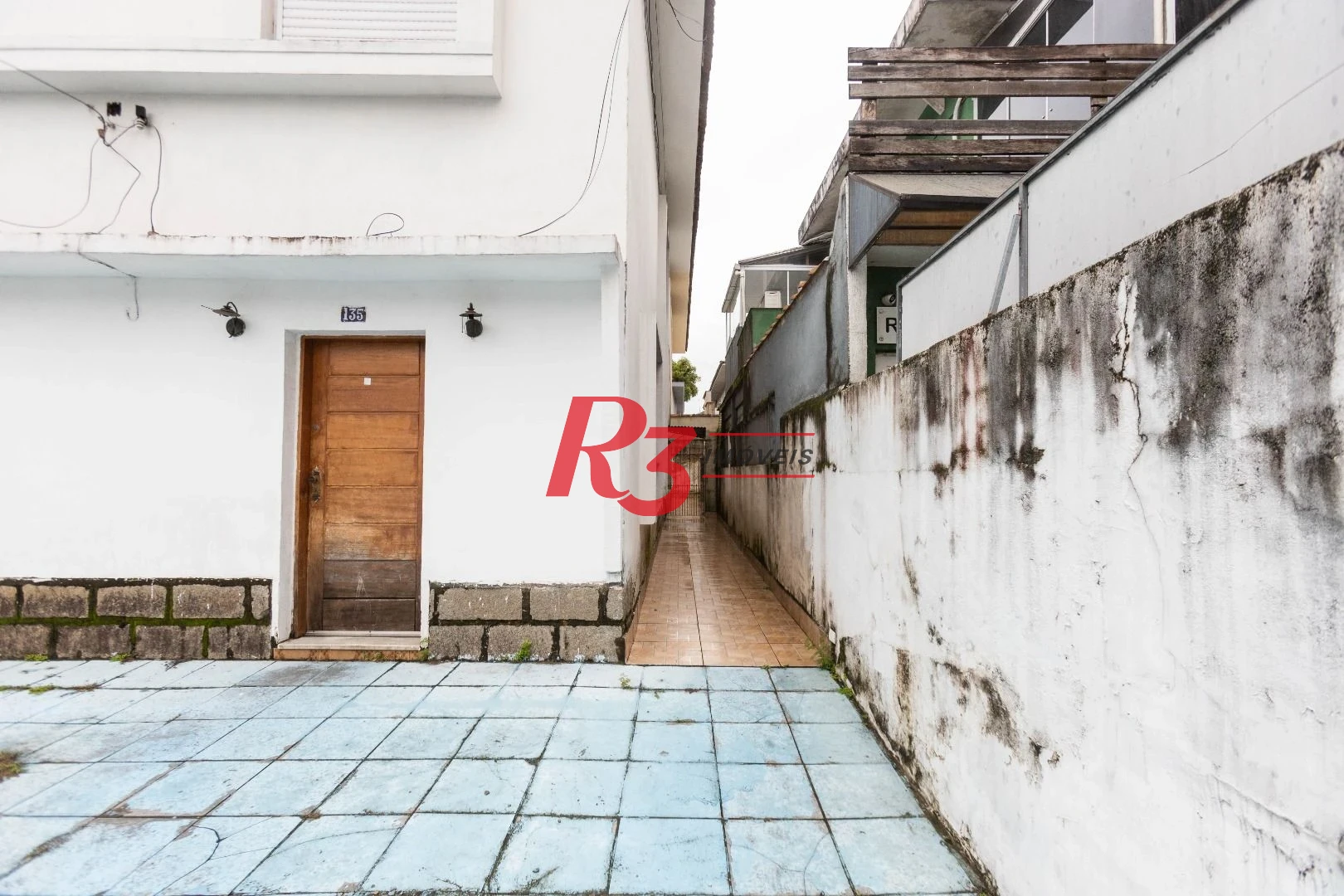 Apartamento com 2 dormitórios à venda, 70 m² por R$ 320.000,00 - Macuco - Santos/SP