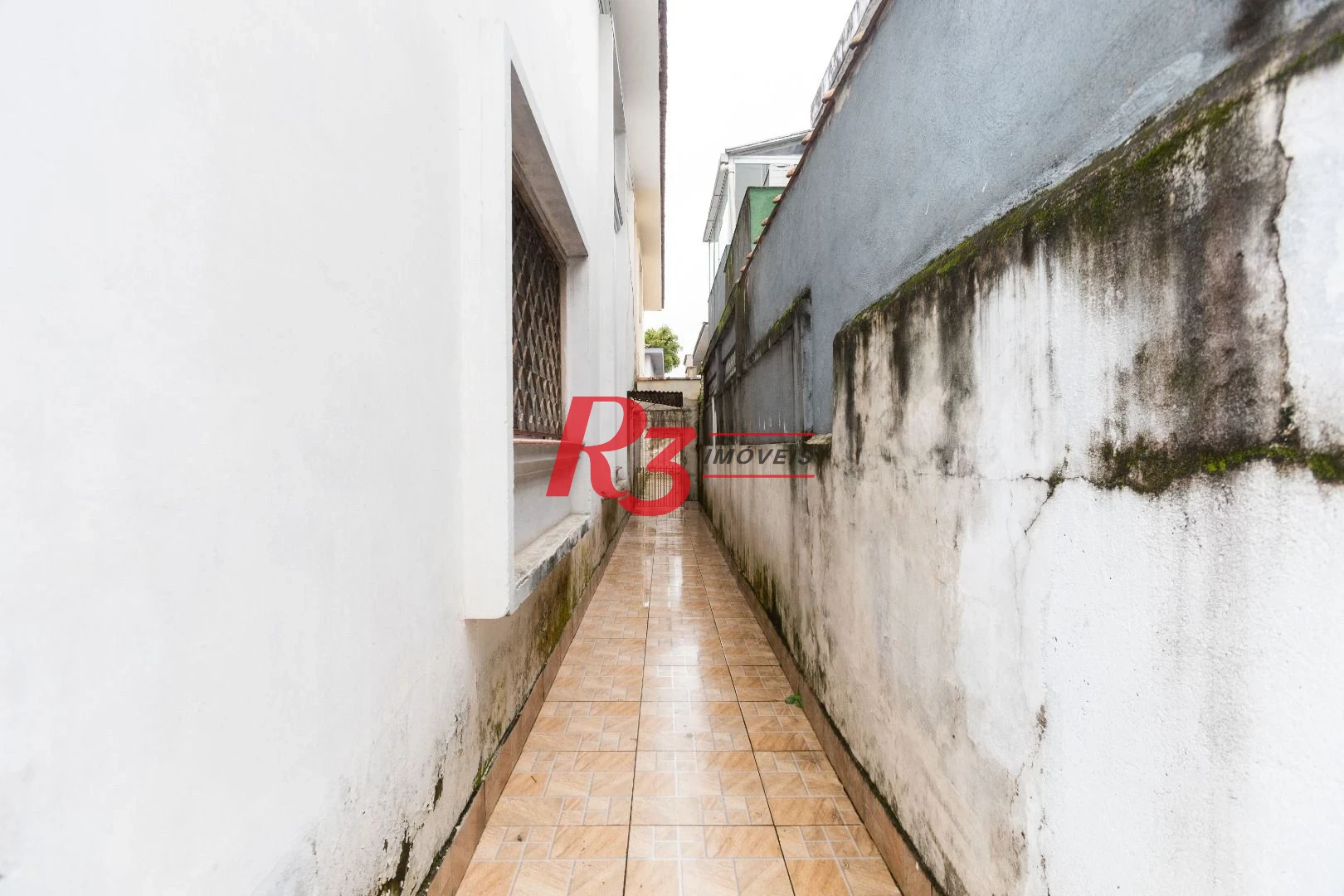 Apartamento com 2 dormitórios à venda, 70 m² por R$ 320.000,00 - Macuco - Santos/SP
