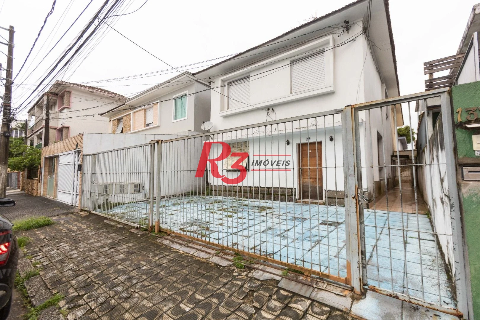 Apartamento com 2 dormitórios à venda, 70 m² por R$ 320.000,00 - Macuco - Santos/SP
