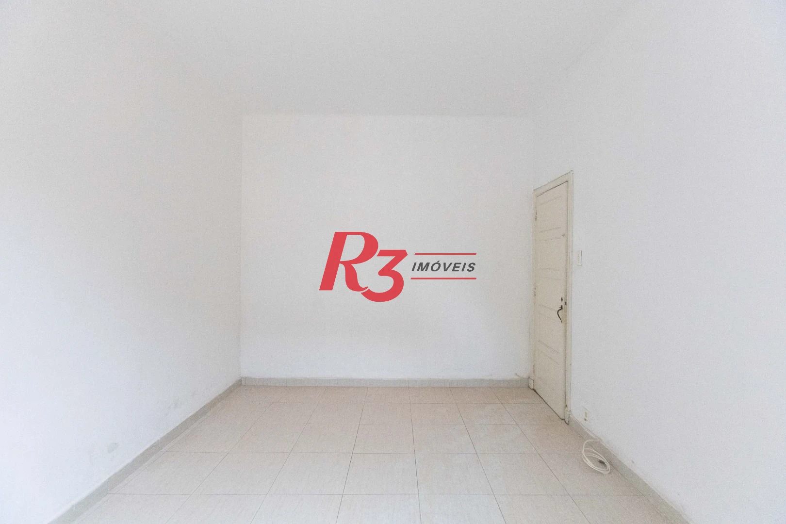 Apartamento com 2 dormitórios à venda, 70 m² por R$ 320.000,00 - Macuco - Santos/SP