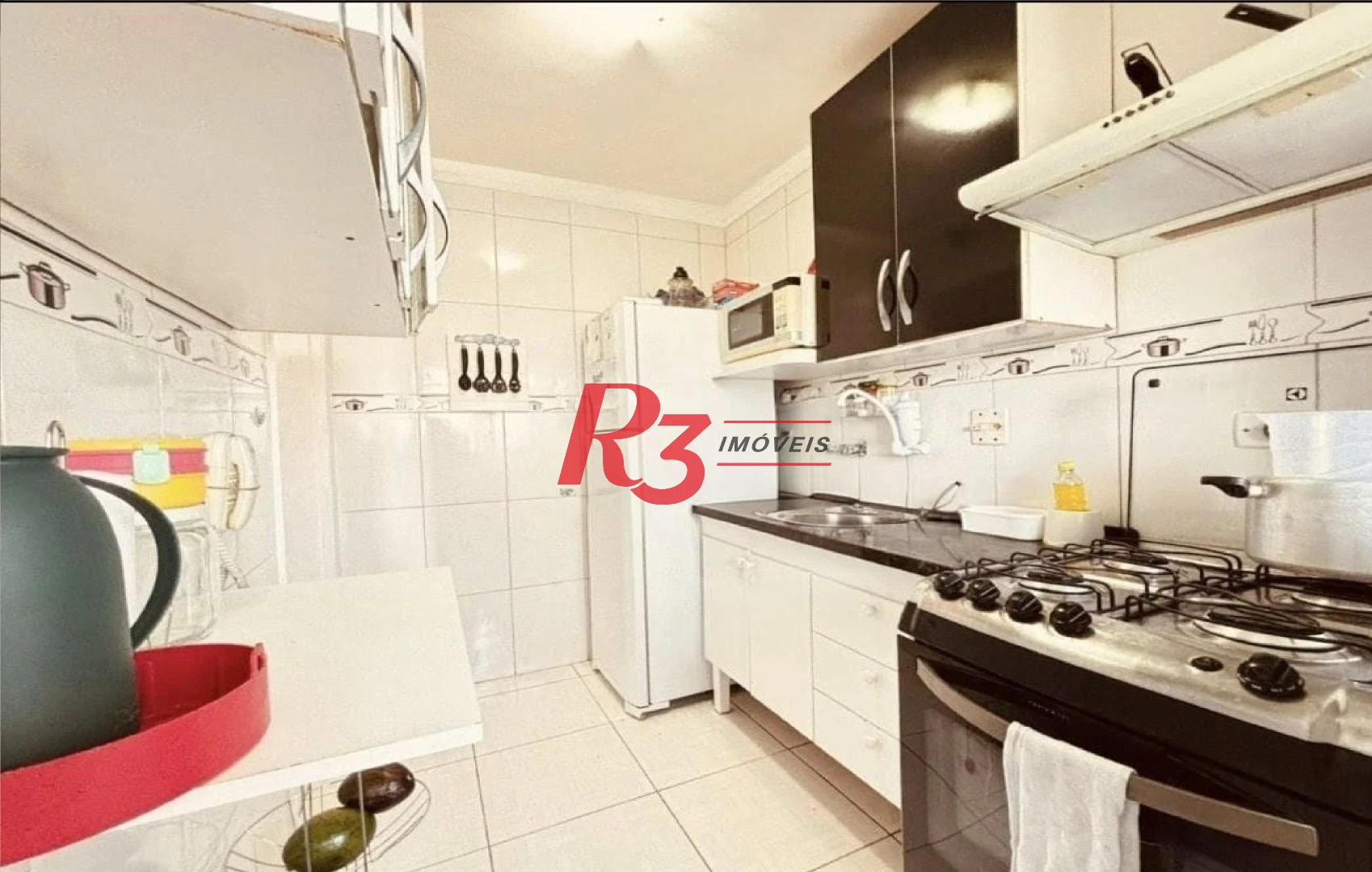 Apartamento com 2 dormitórios à venda, 56 m² por R$ 355.000,00 - Morro de Nova Cintra - Santos/SP