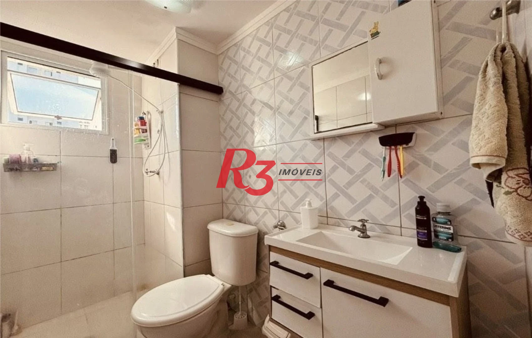 Apartamento com 2 dormitórios à venda, 56 m² por R$ 355.000,00 - Morro de Nova Cintra - Santos/SP