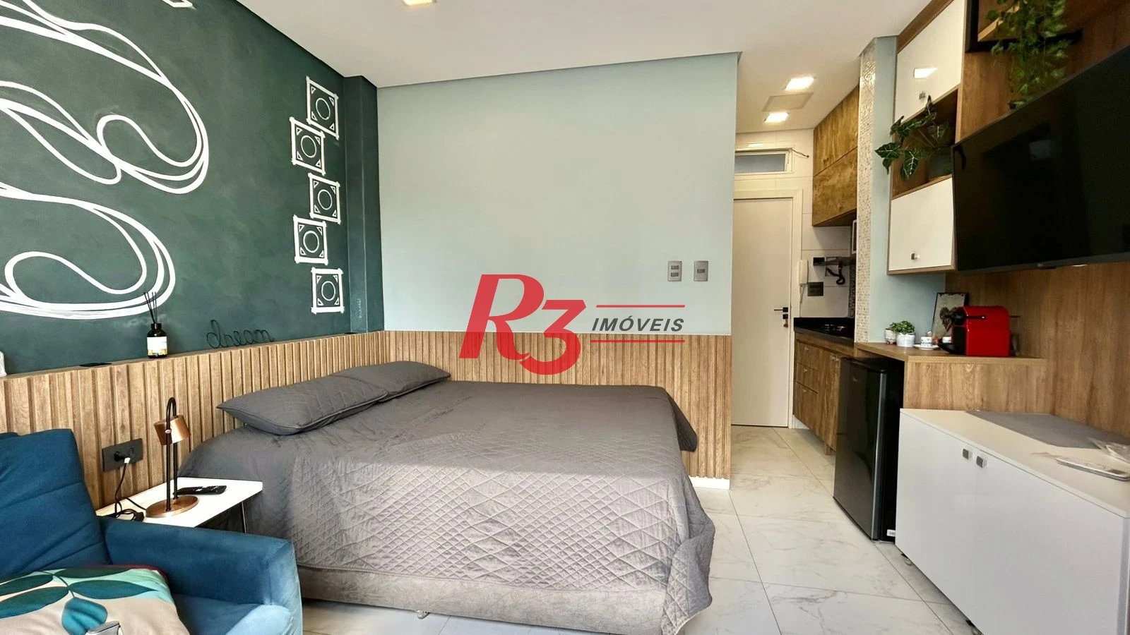 Kitnet com 1 dormitório à venda, 32 m² por R$ 335.000,00 - Boqueirão - Santos/SP