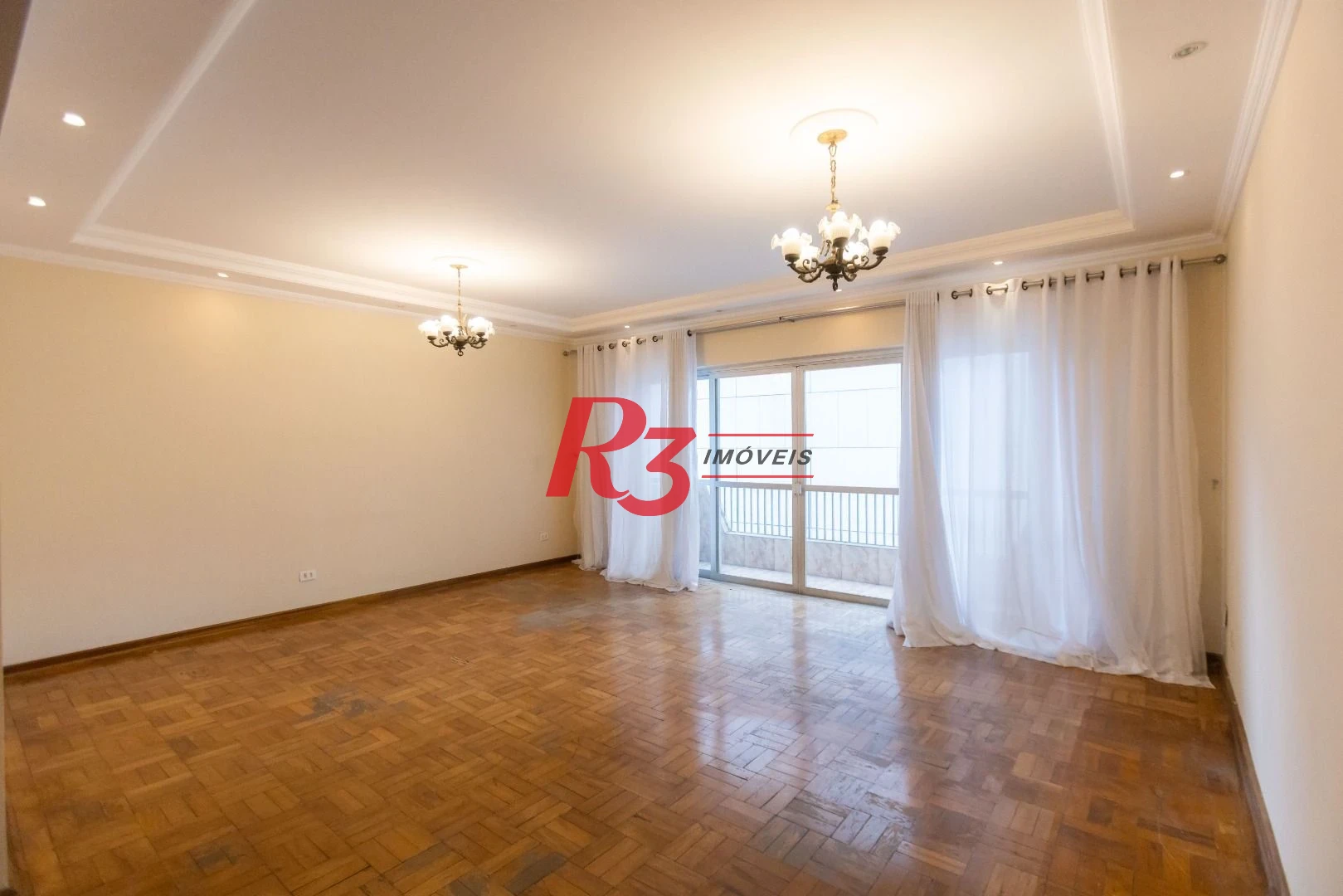 Apartamento com 3 dormitórios à venda, 146 m² por R$ 800.000,00 - José Menino - Santos/SP