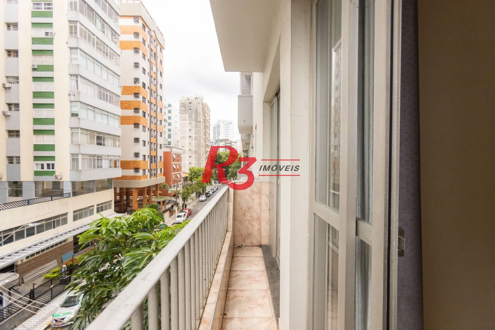 Apartamento com 3 dormitórios à venda, 146 m² por R$ 800.000,00 - José Menino - Santos/SP