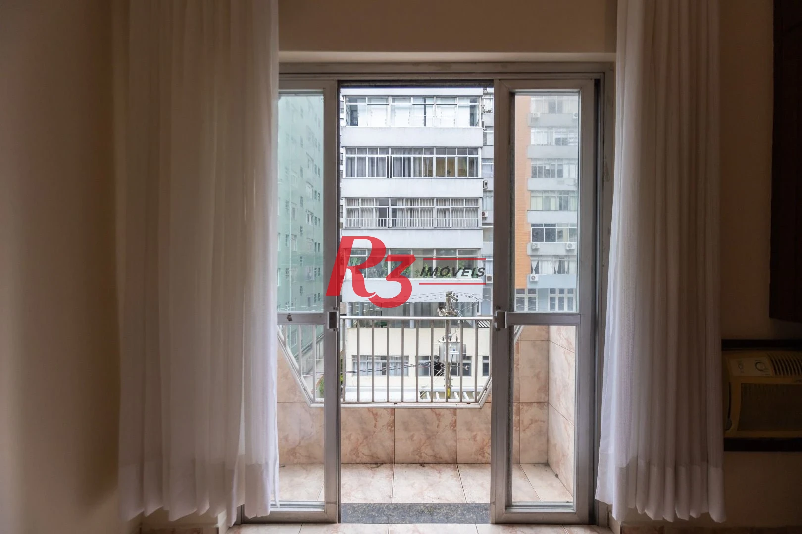 Apartamento com 3 dormitórios à venda, 146 m² por R$ 800.000,00 - José Menino - Santos/SP