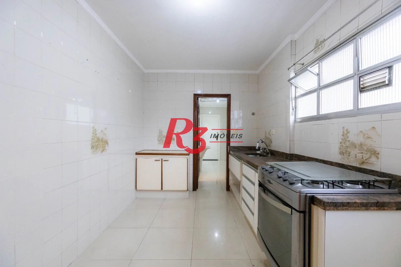 Apartamento com 3 dormitórios à venda, 146 m² por R$ 800.000,00 - José Menino - Santos/SP