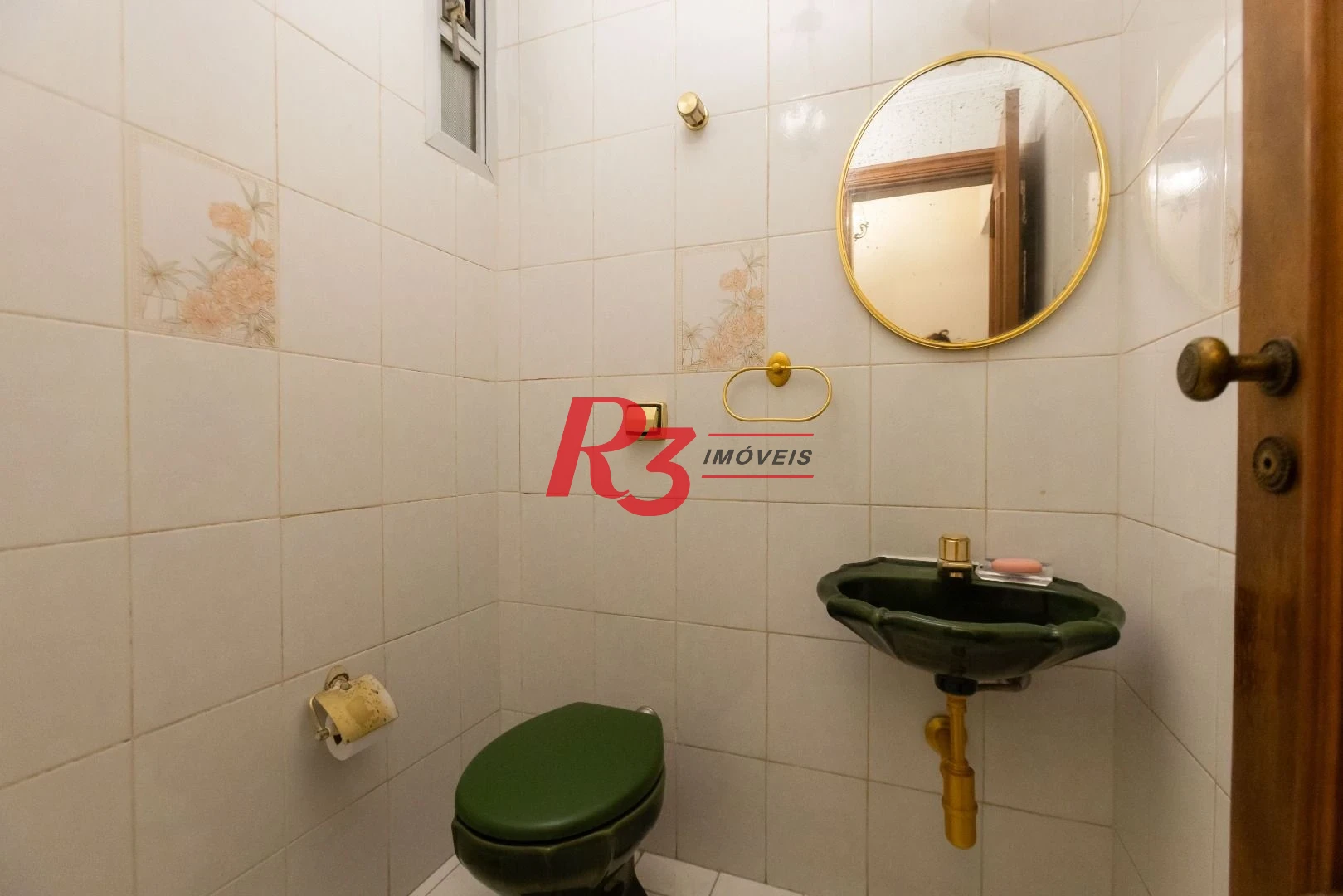 Apartamento com 3 dormitórios à venda, 146 m² por R$ 800.000,00 - José Menino - Santos/SP