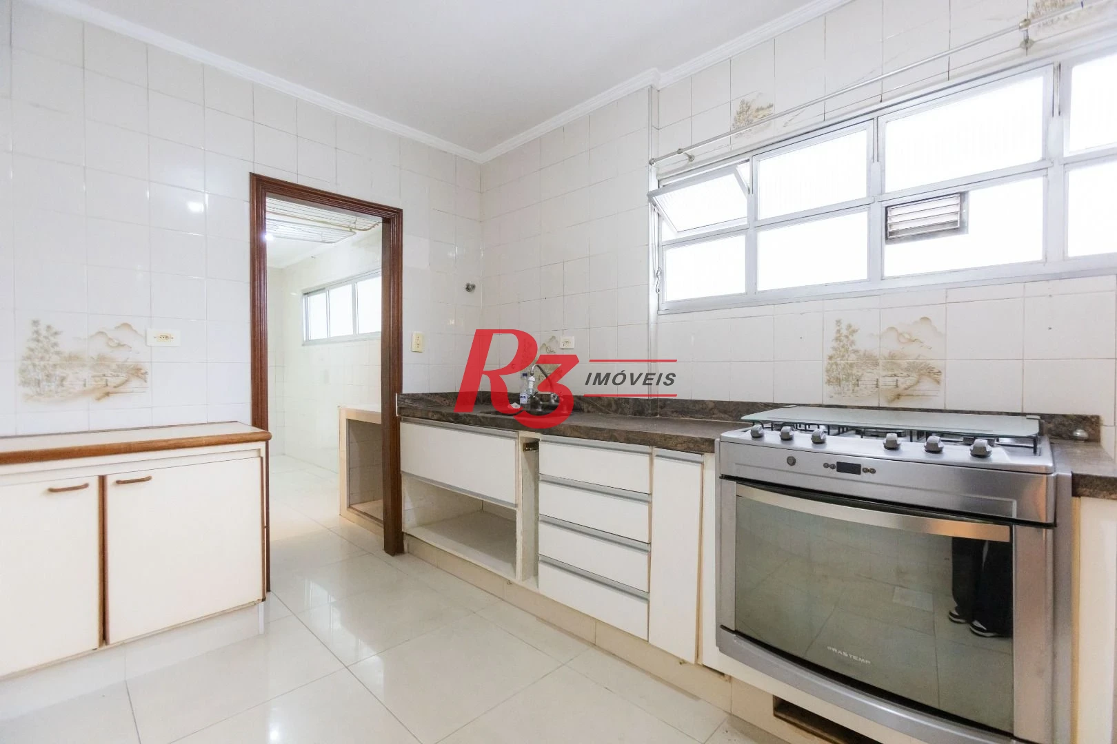 Apartamento com 3 dormitórios à venda, 146 m² por R$ 800.000,00 - José Menino - Santos/SP