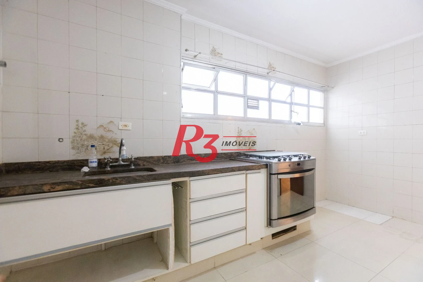 Apartamento com 3 dormitórios à venda, 146 m² por R$ 800.000,00 - José Menino - Santos/SP