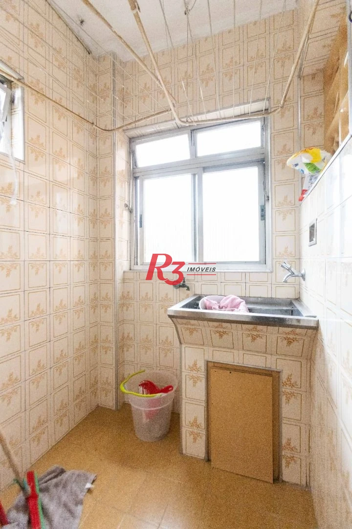 Apartamento com 2 dormitórios à venda, 52 m² por R$ 372.000,00 - Aparecida - Santos/SP
