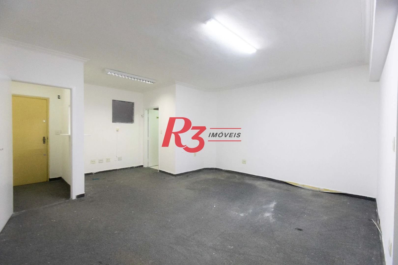 Sala à venda, 65 m² por R$ 300.000,00 - Vila Matias - Santos/SP