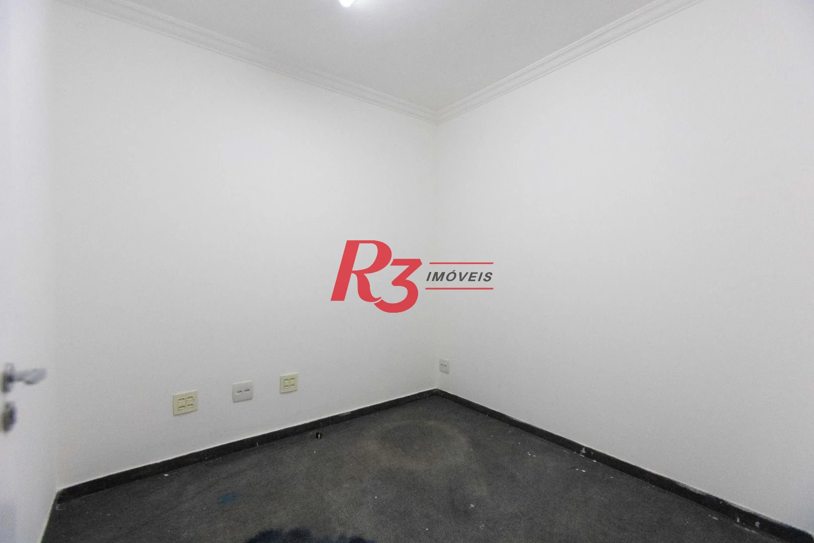 Sala à venda, 65 m² por R$ 300.000,00 - Vila Matias - Santos/SP