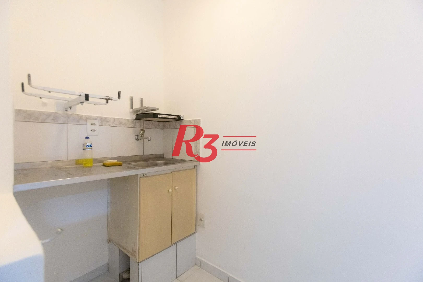 Sala à venda, 65 m² por R$ 300.000,00 - Vila Matias - Santos/SP