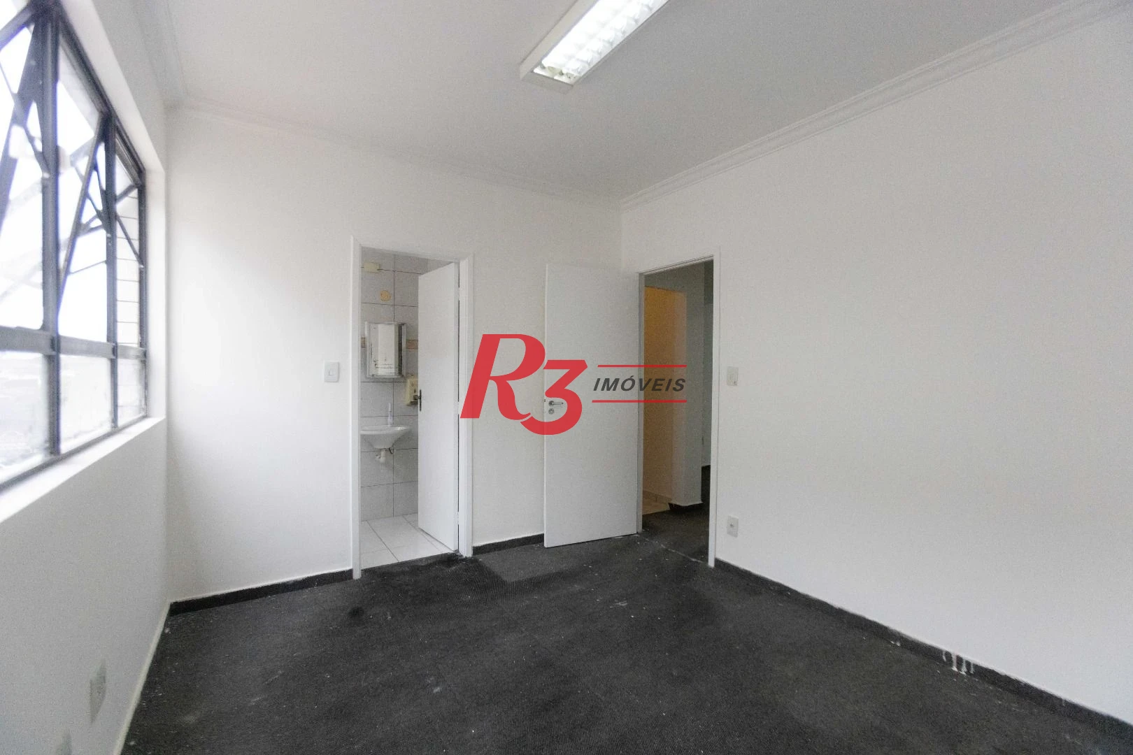 Sala à venda, 65 m² por R$ 300.000,00 - Vila Matias - Santos/SP