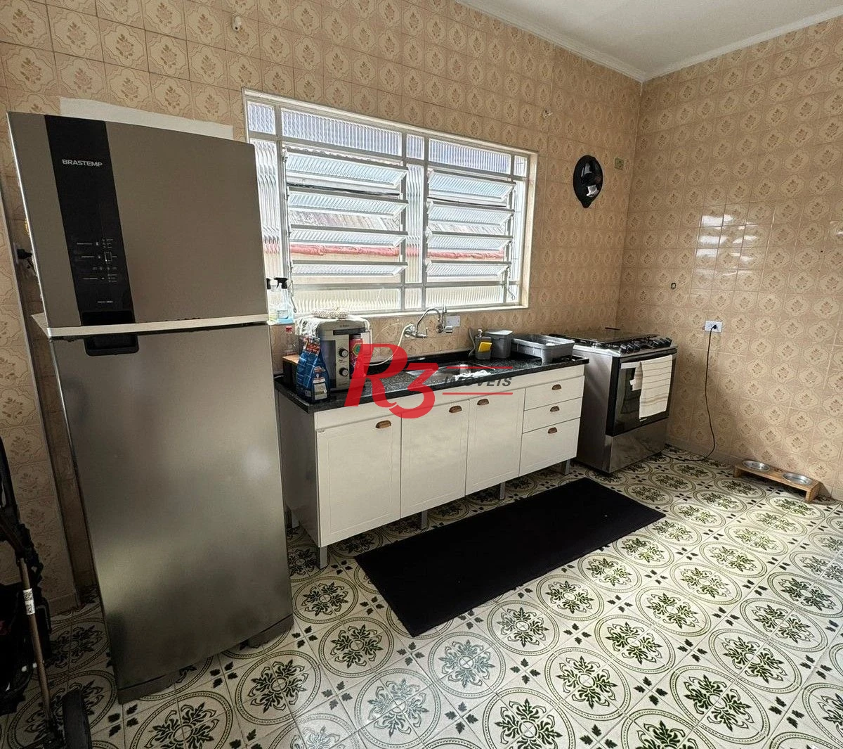 Casa com 2 dormitórios à venda, 150 m² por R$ 650.000,00 - Vila Cascatinha - São Vicente/SP