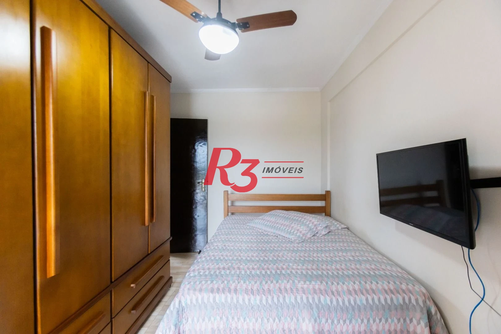 Apartamento com 2 dormitórios à venda, 86 m² por R$ 385.000,00 - Vila São Jorge - Santos/SP