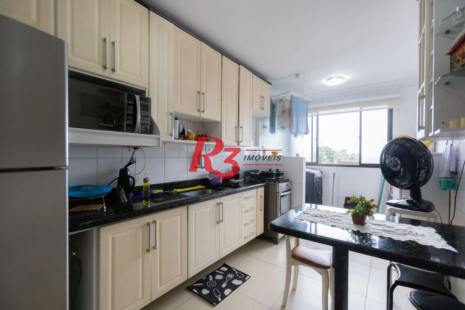 Apartamento com 2 dormitórios à venda, 86 m² por R$ 385.000,00 - Vila São Jorge - Santos/SP