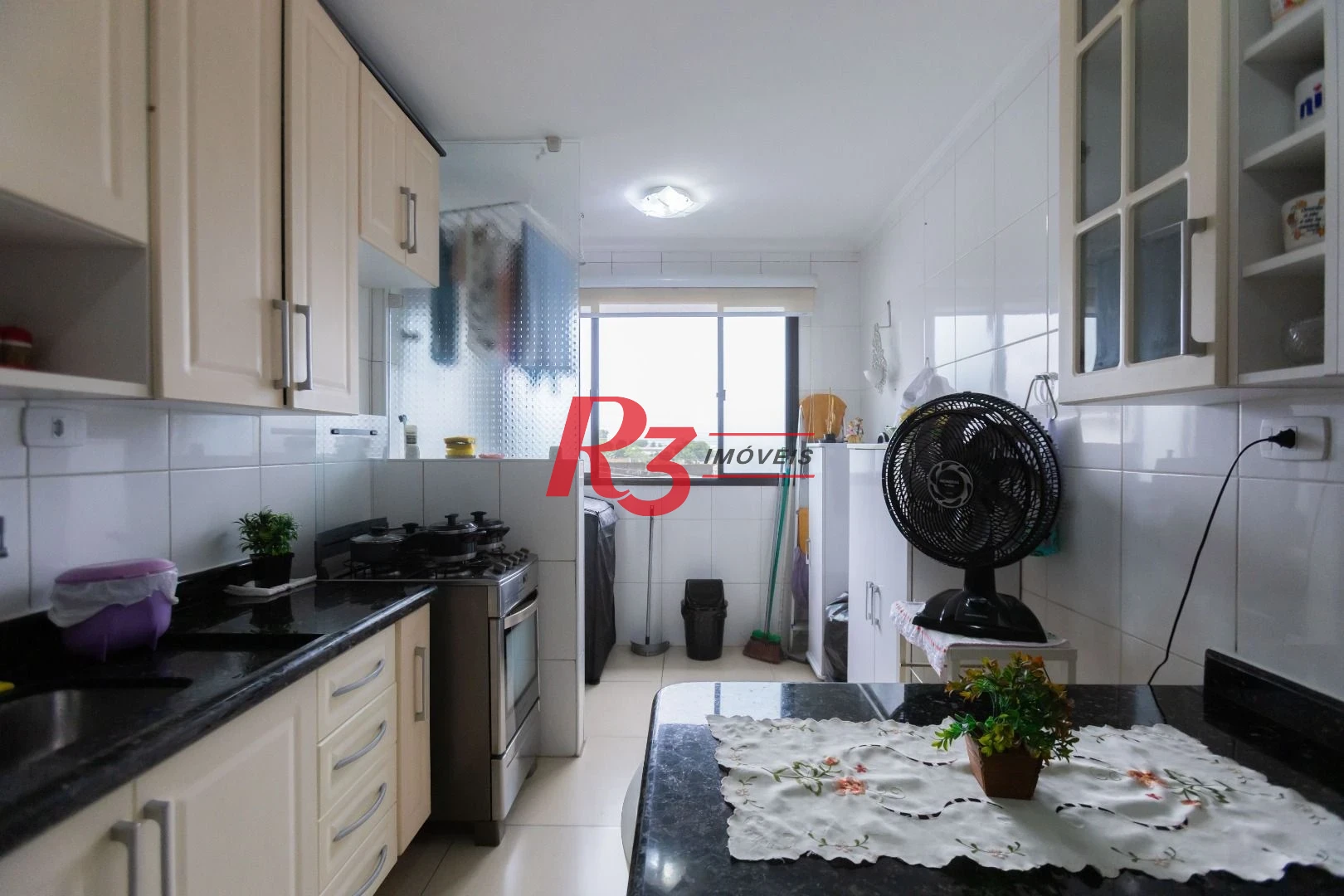 Apartamento com 2 dormitórios à venda, 86 m² por R$ 385.000,00 - Vila São Jorge - Santos/SP