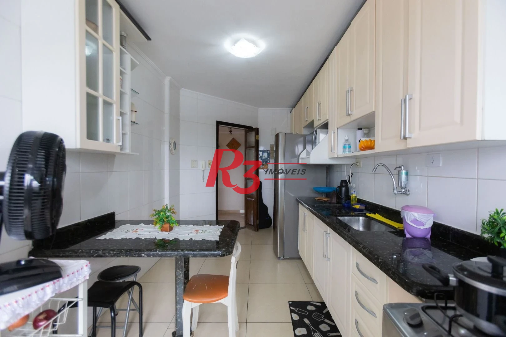 Apartamento com 2 dormitórios à venda, 86 m² por R$ 385.000,00 - Vila São Jorge - Santos/SP