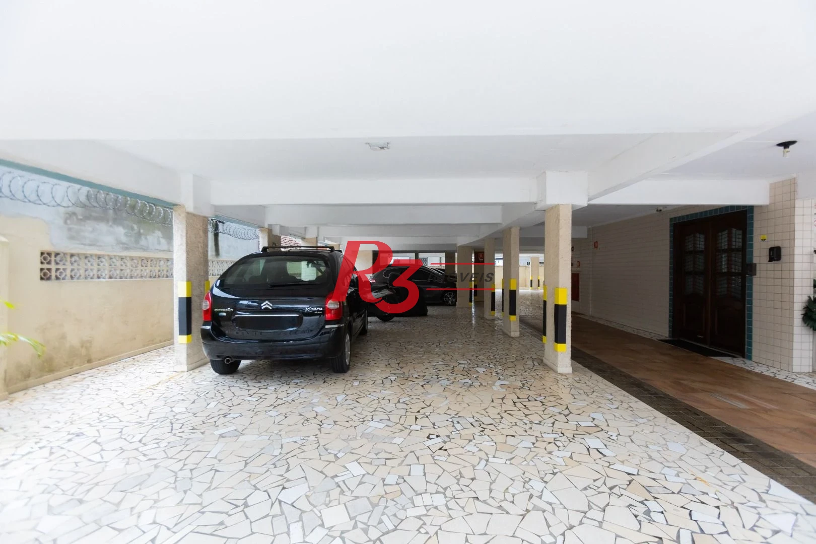 Apartamento com 2 dormitórios à venda, 86 m² por R$ 385.000,00 - Vila São Jorge - Santos/SP
